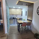 Estudio Centro Down Town 아파트 토레몰리노스