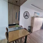 Estudio Centro Down Town 아파트 토레몰리노스