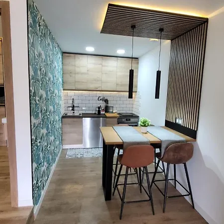 Estudio Centro Down Town Τορρεμολίνος