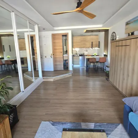 Estudio Centro Down Town Daire *