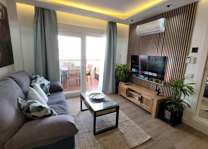 Estudio Centro Down Town Daire Torremolinos